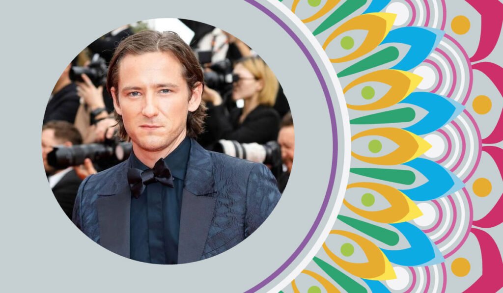 Lewis Pullman Height