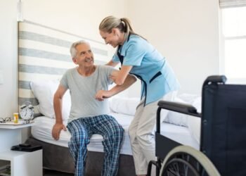 The Importance of 24/7 Supervision in Memory Care Settings